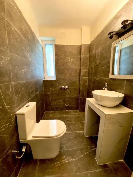 Amazon Spacious 3Bedroom Premium Neighbourhood アテネ エクステリア 写真